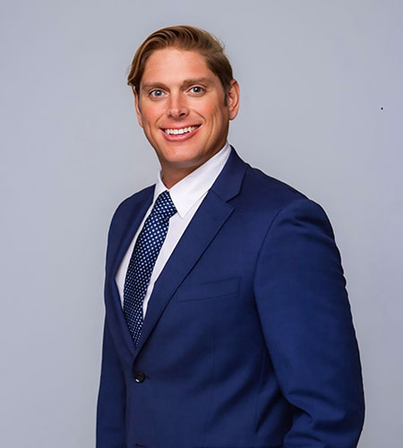 Timothy J. Green, cofundador e agente imobiliário